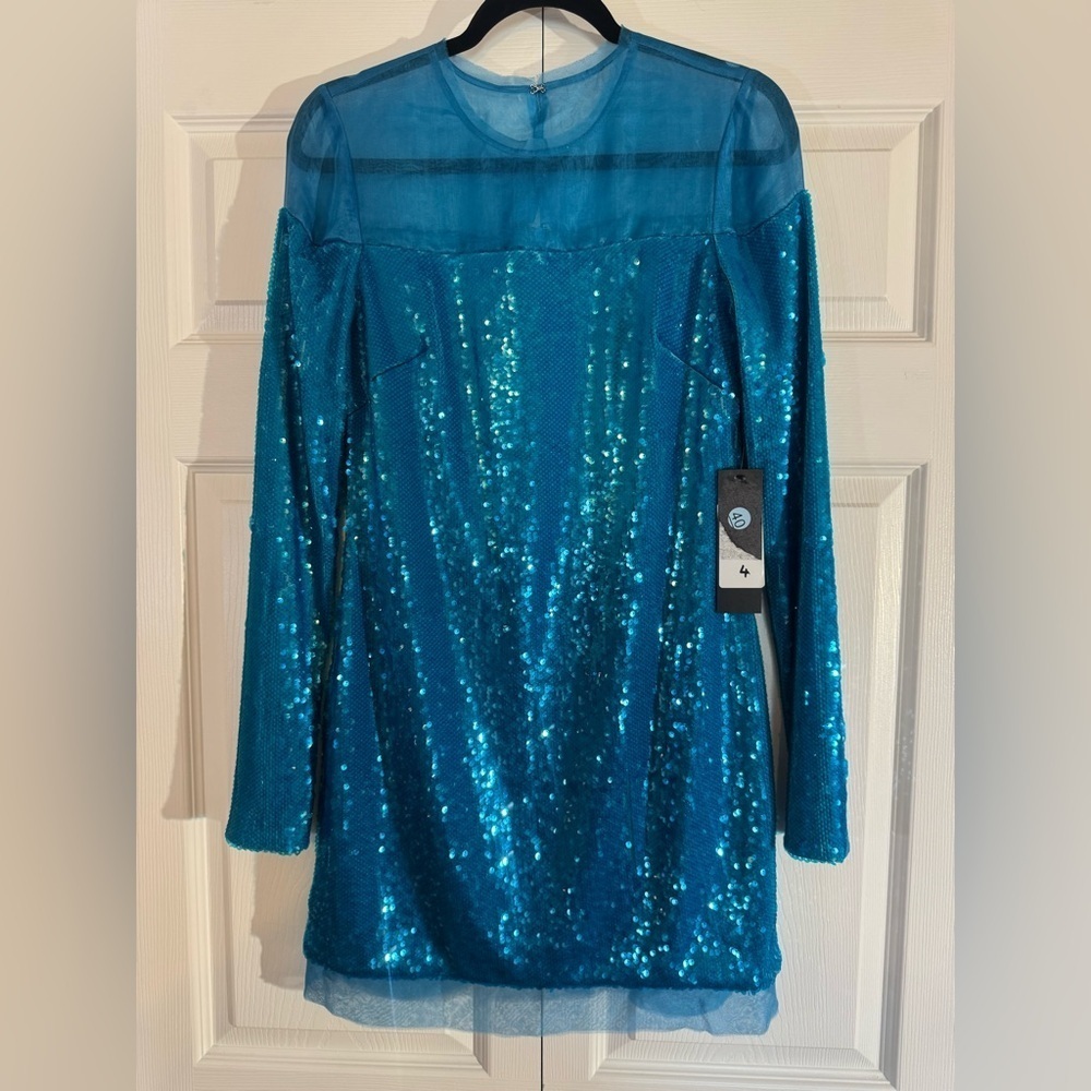 Theia Elegant Blue Sequin Dress NWT Size 4